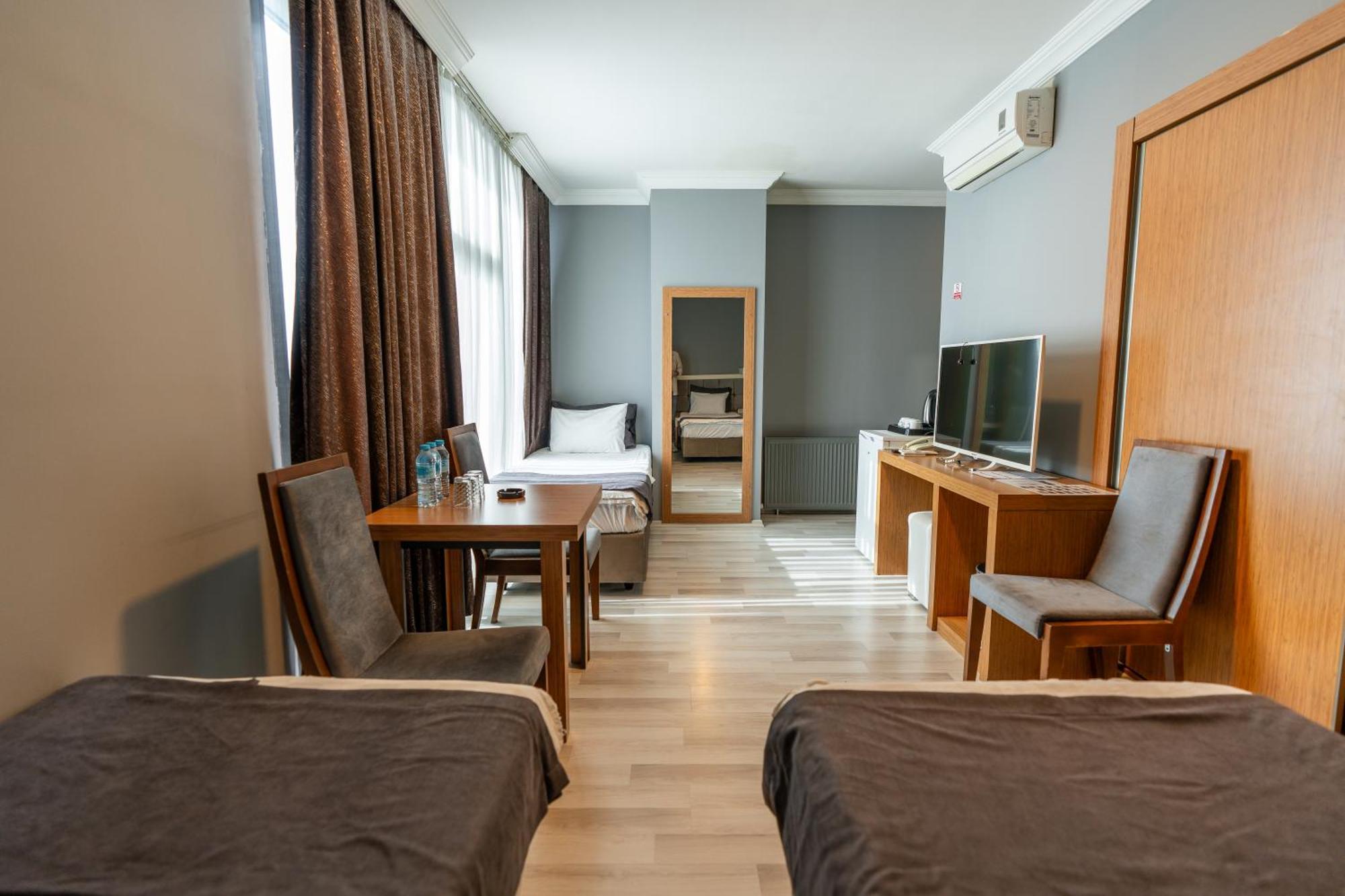 Emsa Palace Hotel Darıca Esterno foto